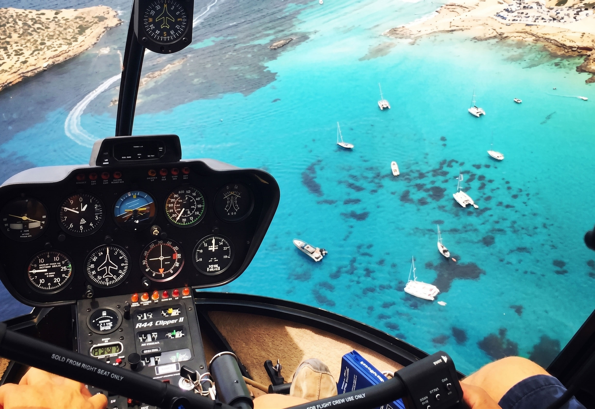 Paseo en helicóptero por la costa de Barcelona